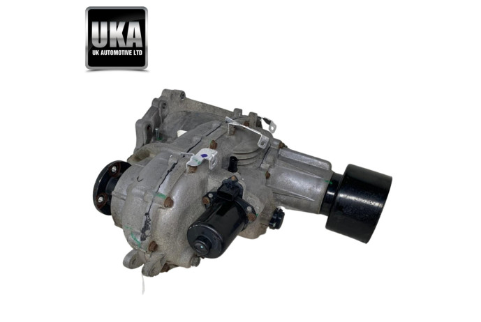 TRANSFER BOX 4JA1C NISSAN NAVARA 2.3 DCI NP300 2298CC AUTO YS23 25,124M