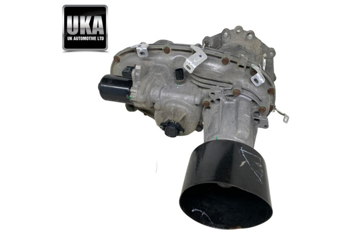 TRANSFER BOX 4JA1C NISSAN NAVARA 2.3 DCI NP300 2298CC AUTO YS23 25,124M