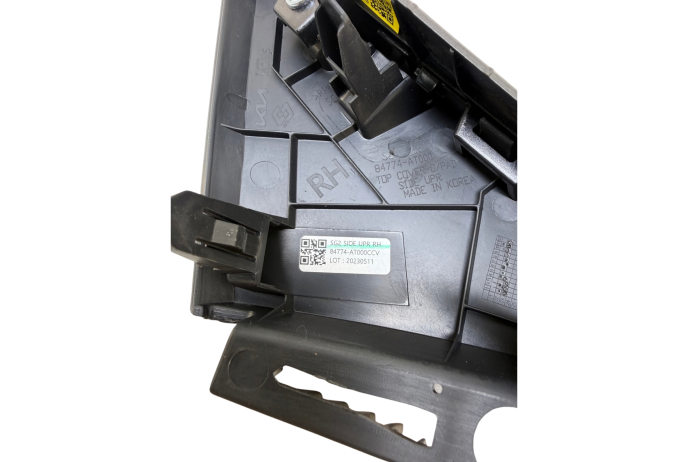 TRIM 84774AT000CCV KIA NIRO EV SG2 DASH PANEL RIGHT UPPER 2022-2026